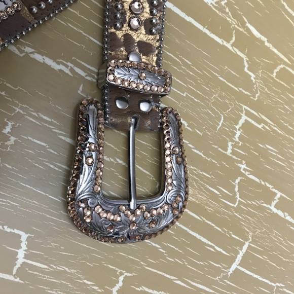 BB Simon Women’s belt gold and tan